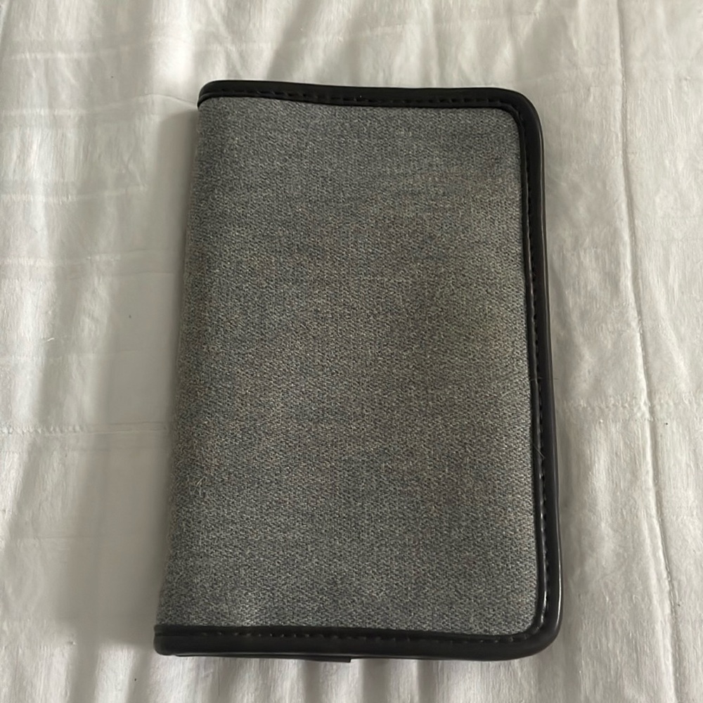 Thirty-one wallet
